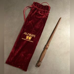Brown Magic Wand with Velvet Bag
